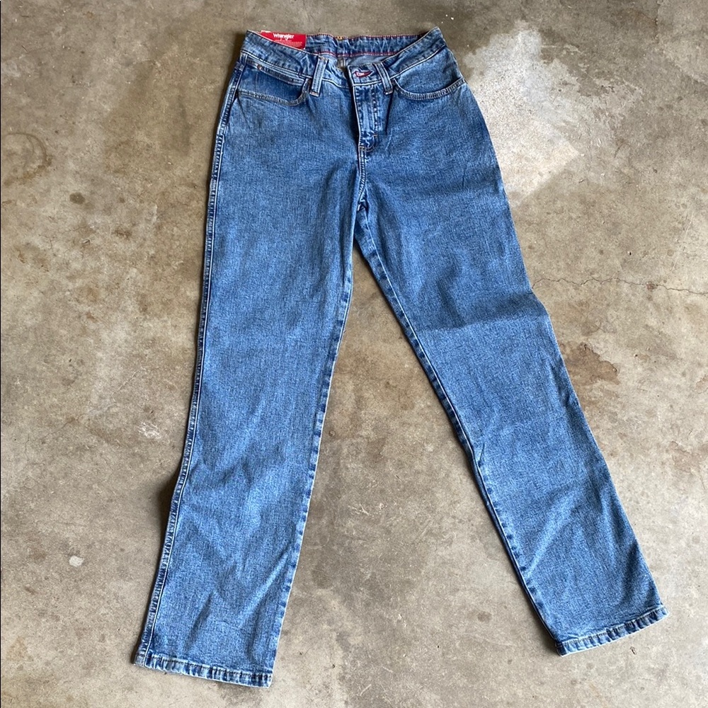 Wrangler Blue Straight Leg Jeans Timeless Style